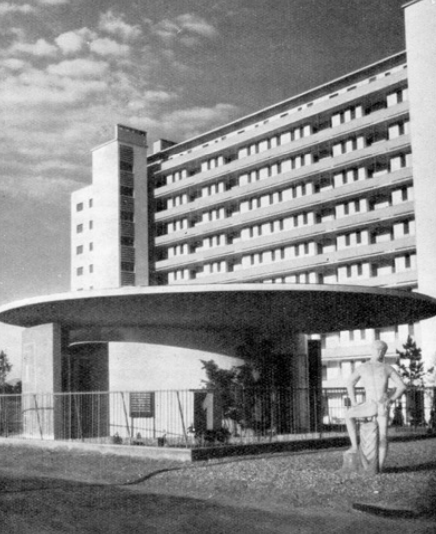 <p>Lodi, Acquaiolo, pietra di Vicenza nel QT8</p>