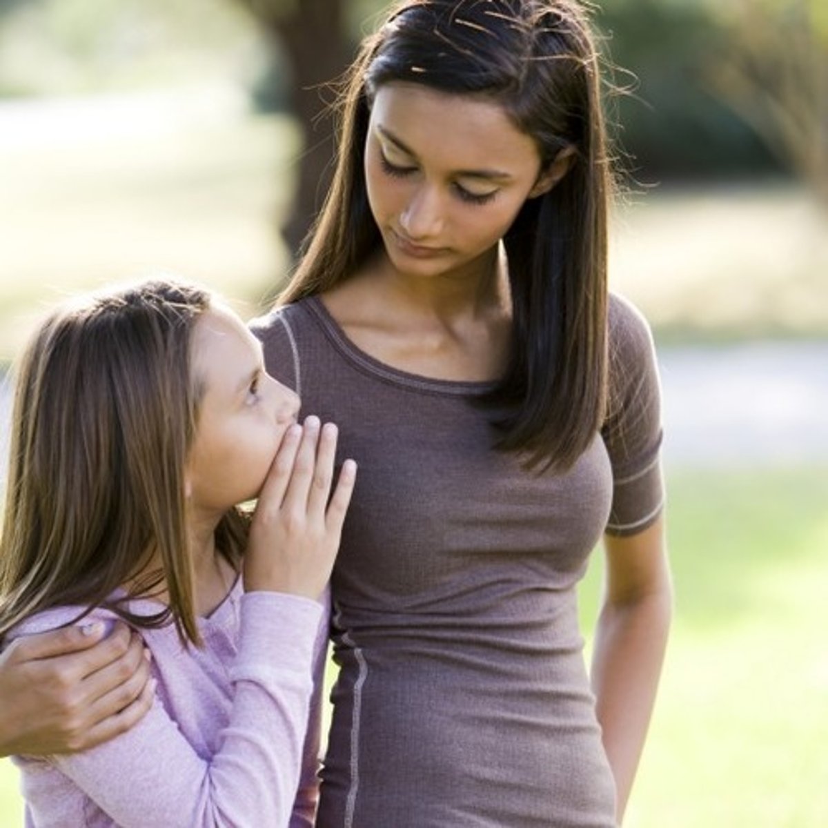 <p>Chị gái (em gái gọi)</p>