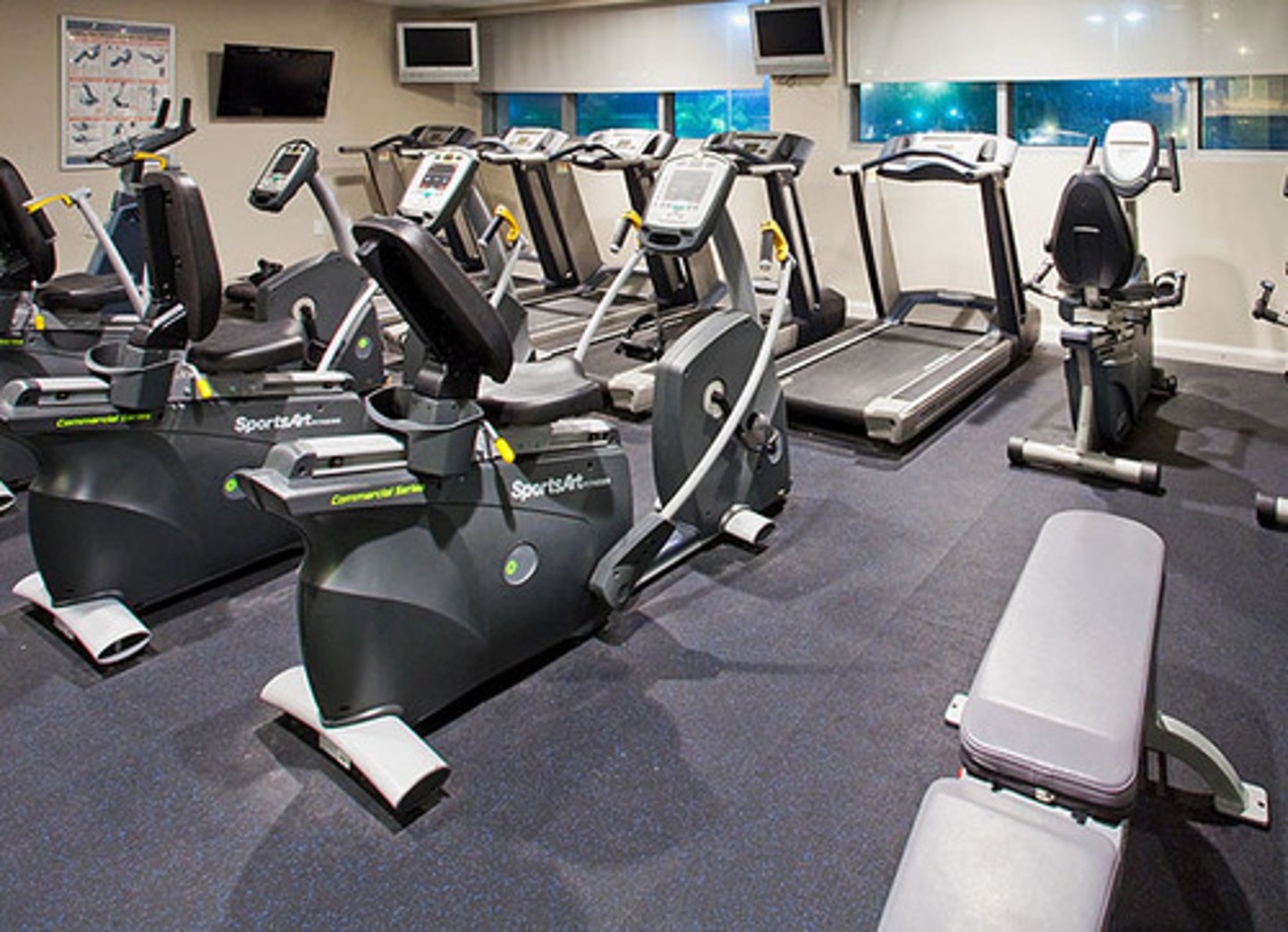 <p>trung tâm thể hình</p>