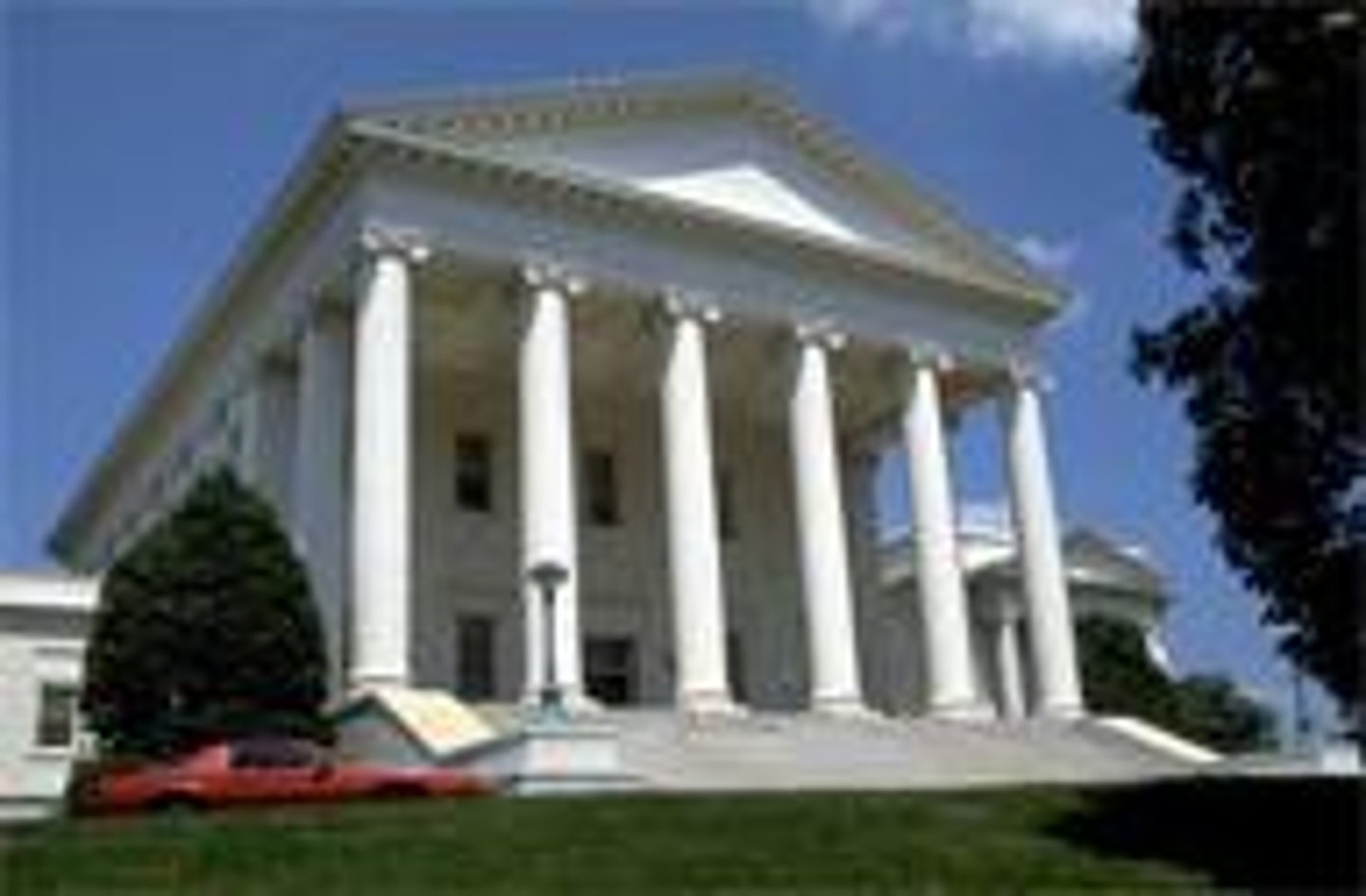 <p>1785-9; Jefferson</p><p>based on Maison Carree in Nimes</p>