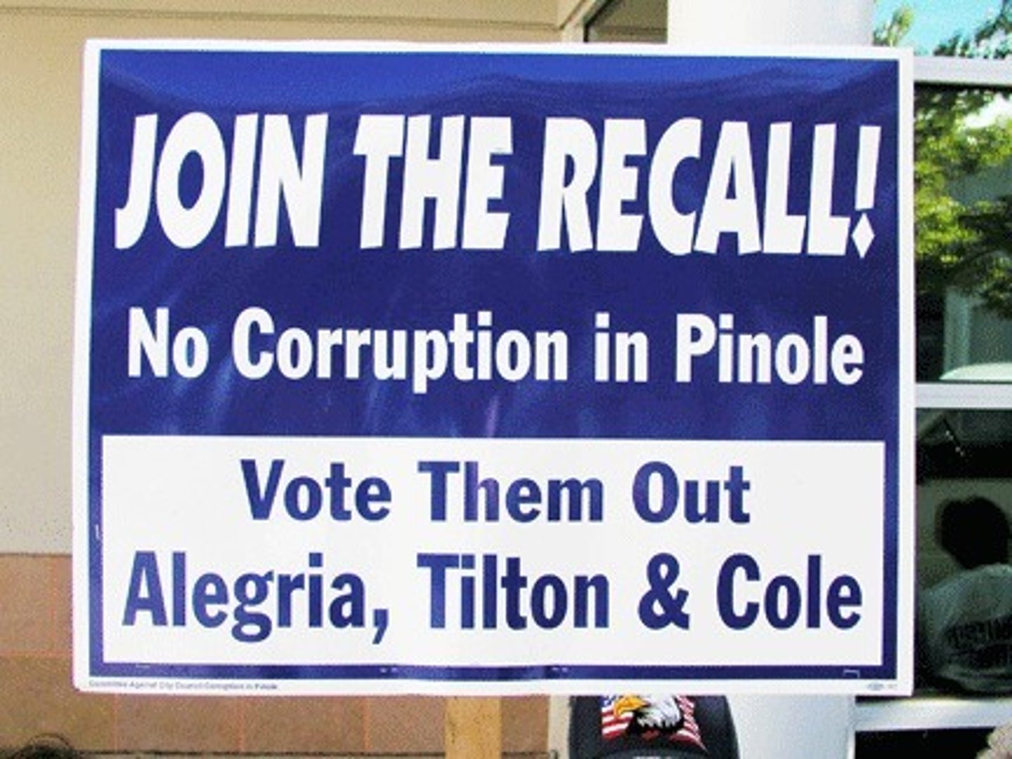 <p>a special election called by voters to remove an elected official before his/her term expires.</p>
