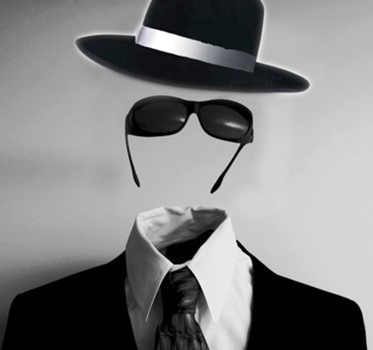 <p>no one/nobody</p>