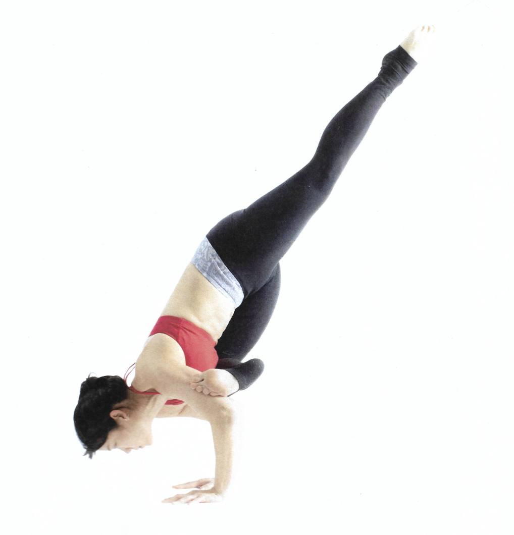 <p>Flying Pigeon Pose</p>