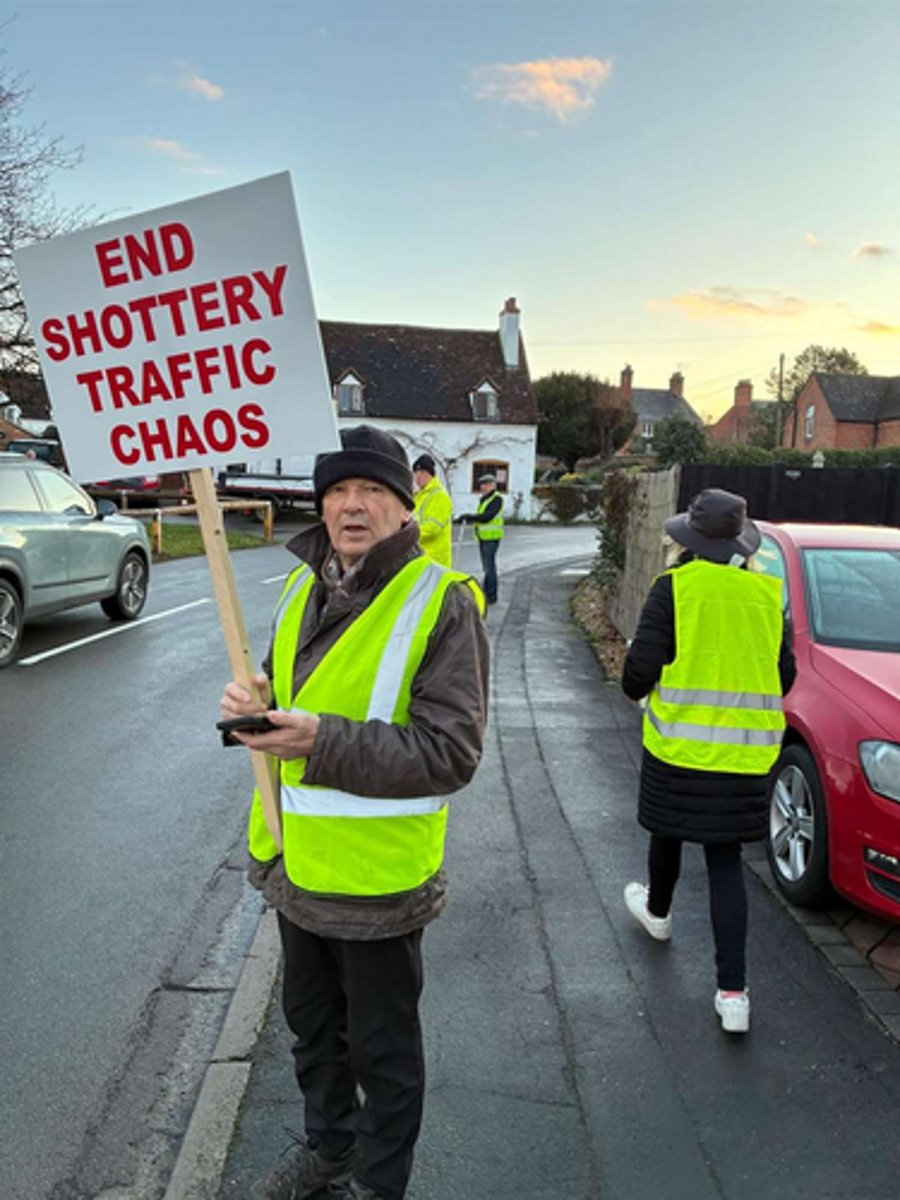 <p>Chapter: Human Rights - Freedom of Expression, Privacy and Assembly (Art 11: Freedom of Assembly and Association)</p><p>Facts: Ds took part in a peaceful, non-obstructive assembly on a highway and were arrested</p><p>Principle: Gathering was peaceful, non-obstructive (cars could still drive as they used the pavement) and constituted reasonable use of the highway</p>