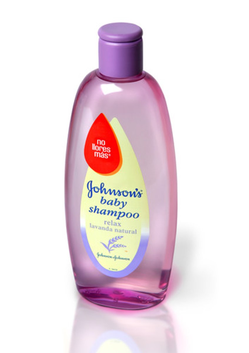 <p>the shampoo</p>