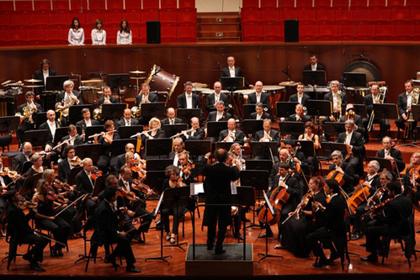 <p>classical music</p>