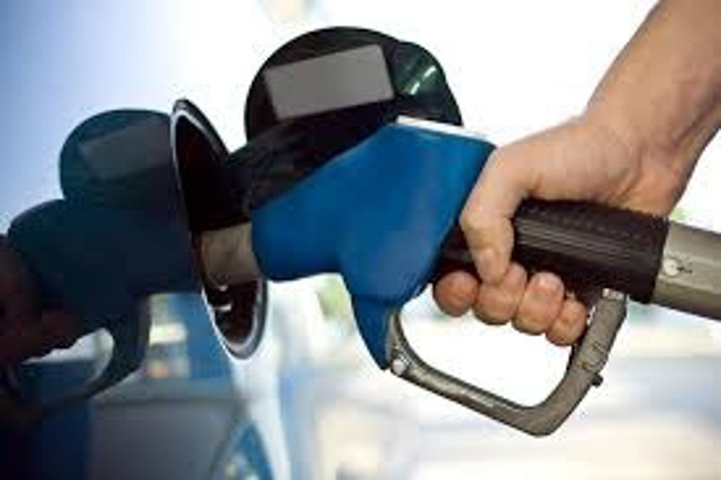 <p>to fill (the tank)</p>