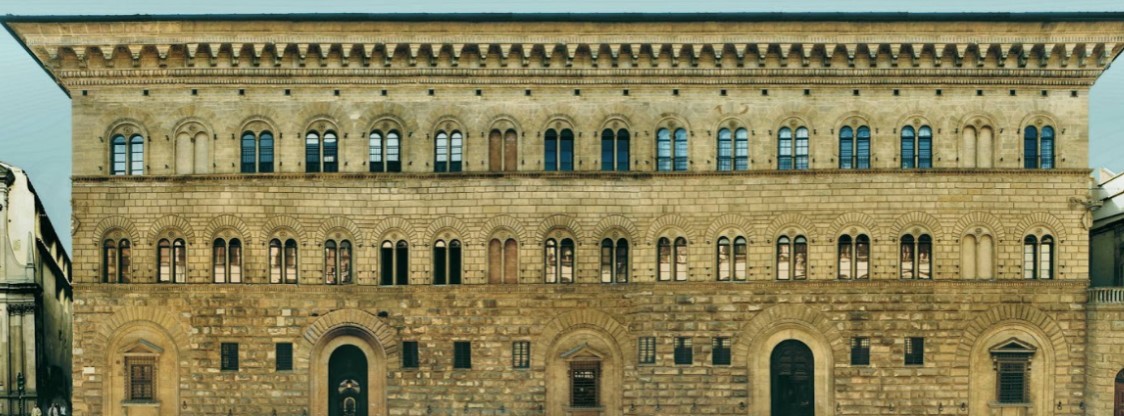 <p>palazzo medici, Michelozzo, 1445, Florence, Italy</p>