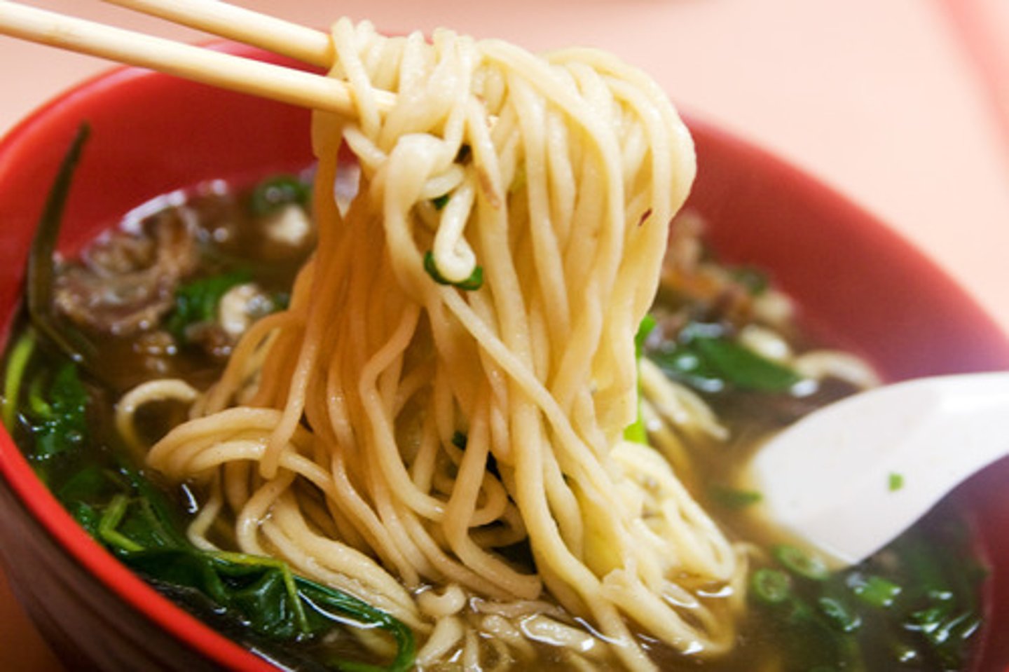 <p>（miàn tiáo） - noodles</p>