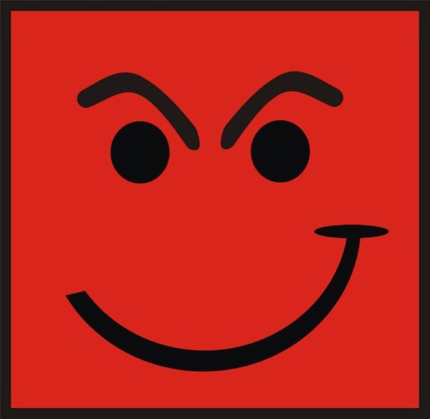 <p>to smile in a silly or unpleasant way that shows that you are pleased with yourself, know something that other people do not know, etc.<br>-It was hard not to smirk.<br>-He smirked unpleasantly when we told him the bad news.<br>-She smirked to herself as she walked away.<br>-Uh, Skull... What are you smirking about over there?<br><br>ухмылка</p>