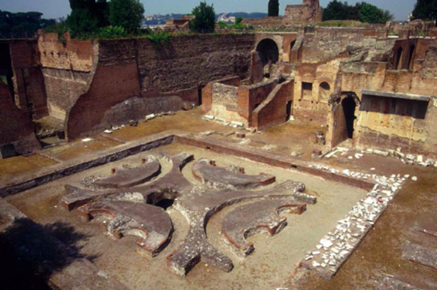<p>-Palatine, part of Domitian's palace</p><p>-1st C CE</p><p>-Opulent dining room</p>