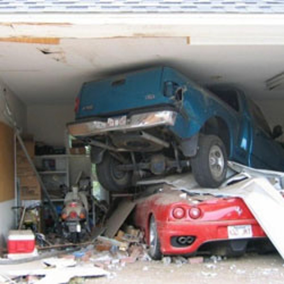 <p>adj C1 extremely bad kinh khủng The weather was ______.</p>