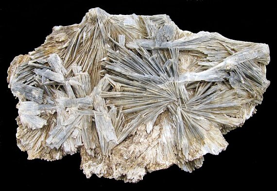 <p>What is this mineral?</p>