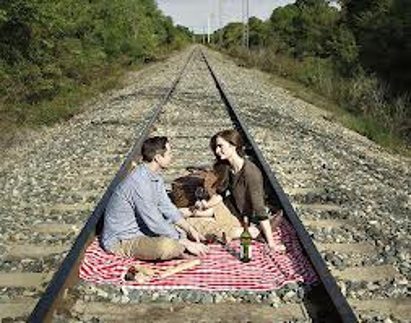 <p>a situation in which the conflicting parties, by each rationally pursuing their self-interest, become caught in mutually destructive behavior</p>