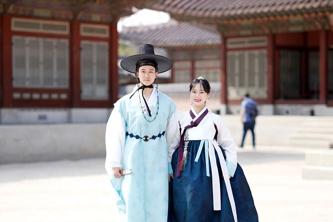 <p>Ropa típica coreana</p>