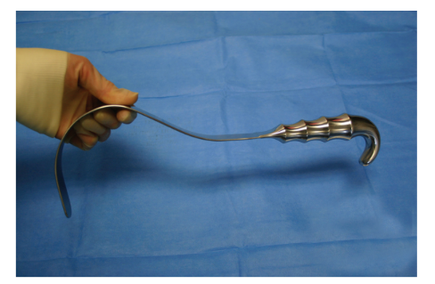 <p>Nickname: Deaver</p><p>Use: Retracts deep tissue, shown holding the working end as if to the surgeon</p><p>Features: Lamb handle with palm rest curved in same direction as the working end-blade. Various lengths, width, and handles.</p>