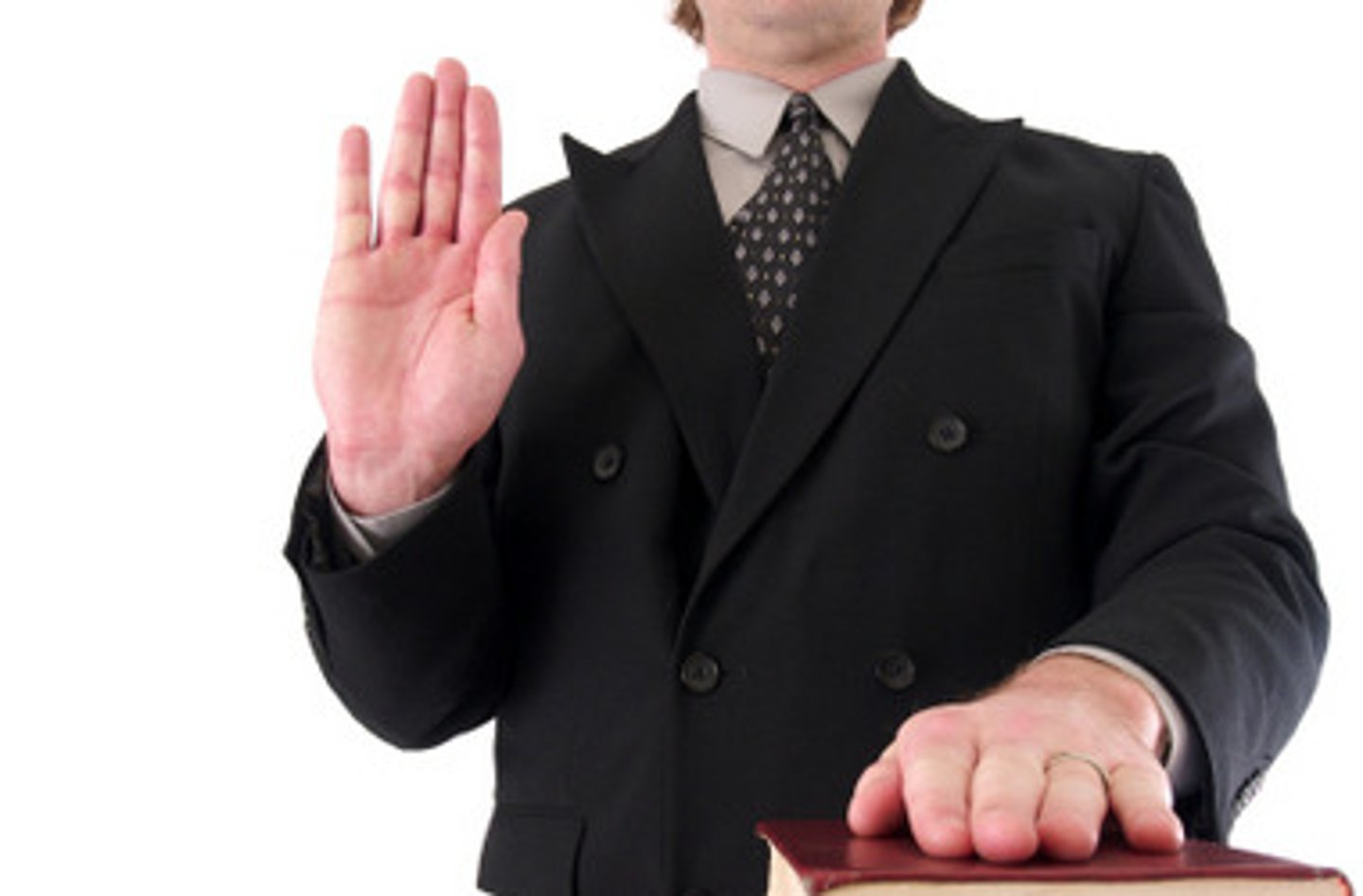 <p>(n, v) Đảm bảo, cam kết = Assure, promise, warrant. Mne: GUARD là bảo vệ -> từ này nghĩa là BẢO VỆ (guard) quyền lợi</p>