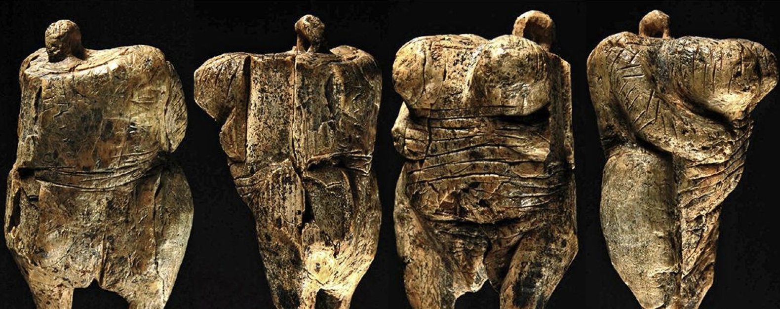 <ul><li><p>An Upper Paleolithic Venus figurine made of mammoth ivory</p></li><li><p>Was found in Hohle Fels Cave in Germany</p></li></ul>