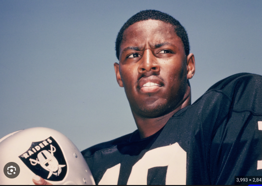 <p>Eldridge Dickey and Kenny Stabler</p>