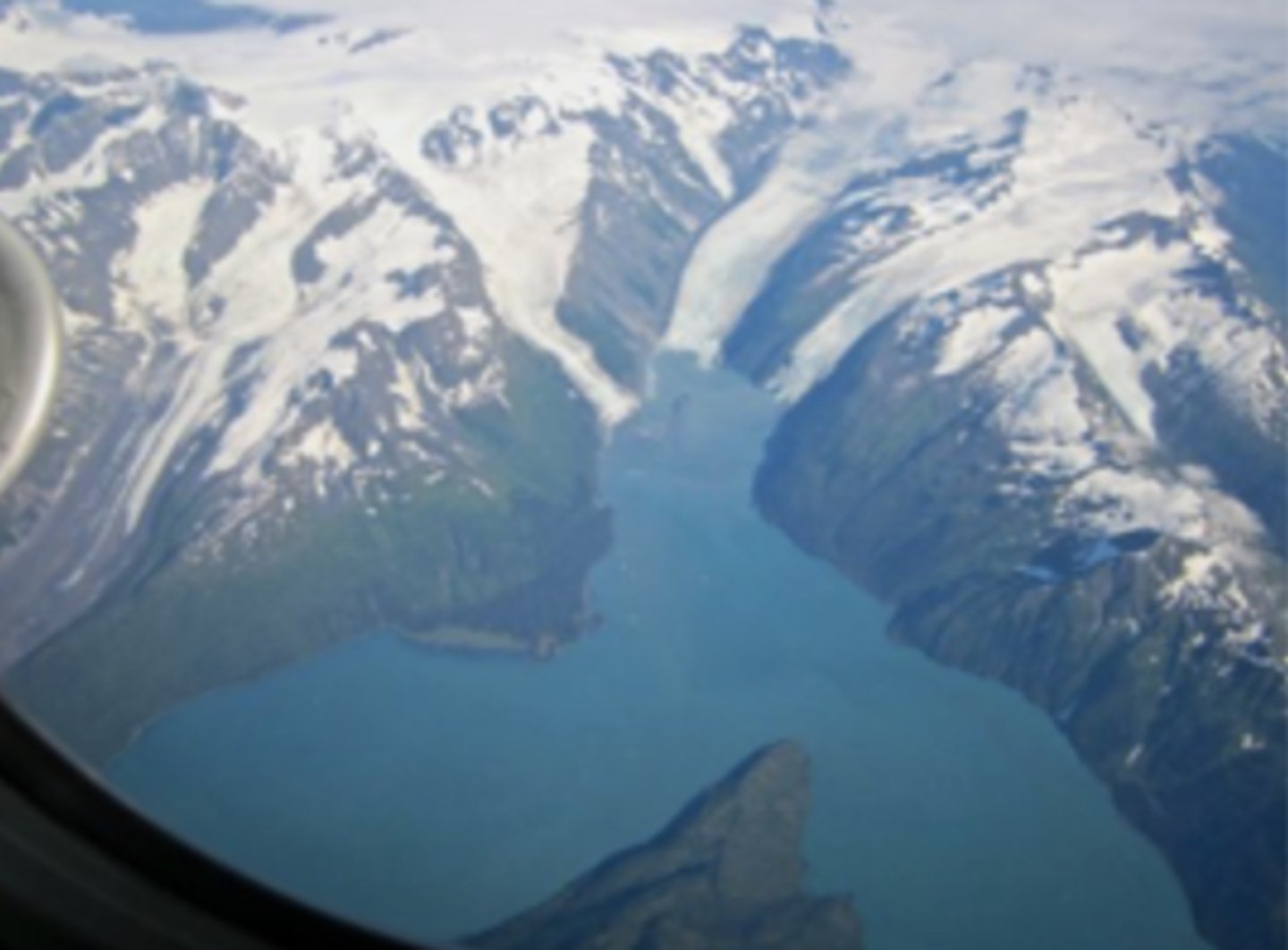 <p>these have a glacial origin</p>
