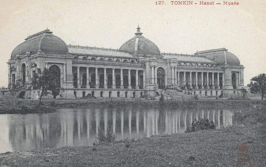 <p>“Hanoi-Tonkin-Musee,” Pierre Dieulefils Postcard</p>