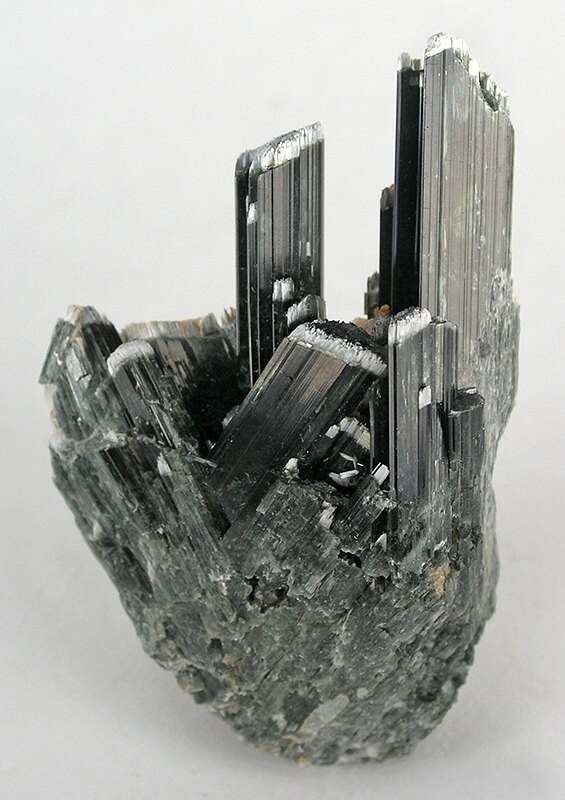 <p>What mineral is this?</p>