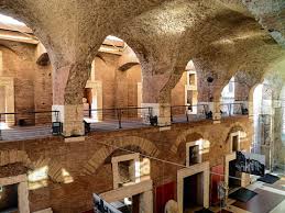 \- Markets of Trajan (Main market building)\`

\- 100-112 CE

\- Rome

\- 1 section of Trajan’s markets unconnected to his forum; contained shops that were separated from Trajan’s Forum

\- Broke the traditional forum style of including stores within the forum; example of cross vaulting that added extra support and natural light

\- Trajanic architecture