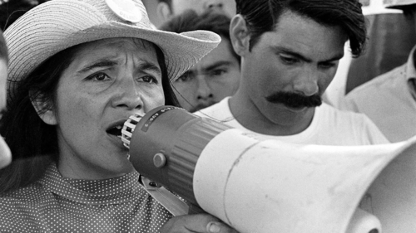 <p>Mexican American leader who worked to improve life for migrant farm workers with the UFW</p><p>Líder mexicano-estadounidense que trabajó para mejorar la vida de los trabajadores agrícolas migrantes con la UFW.</p>