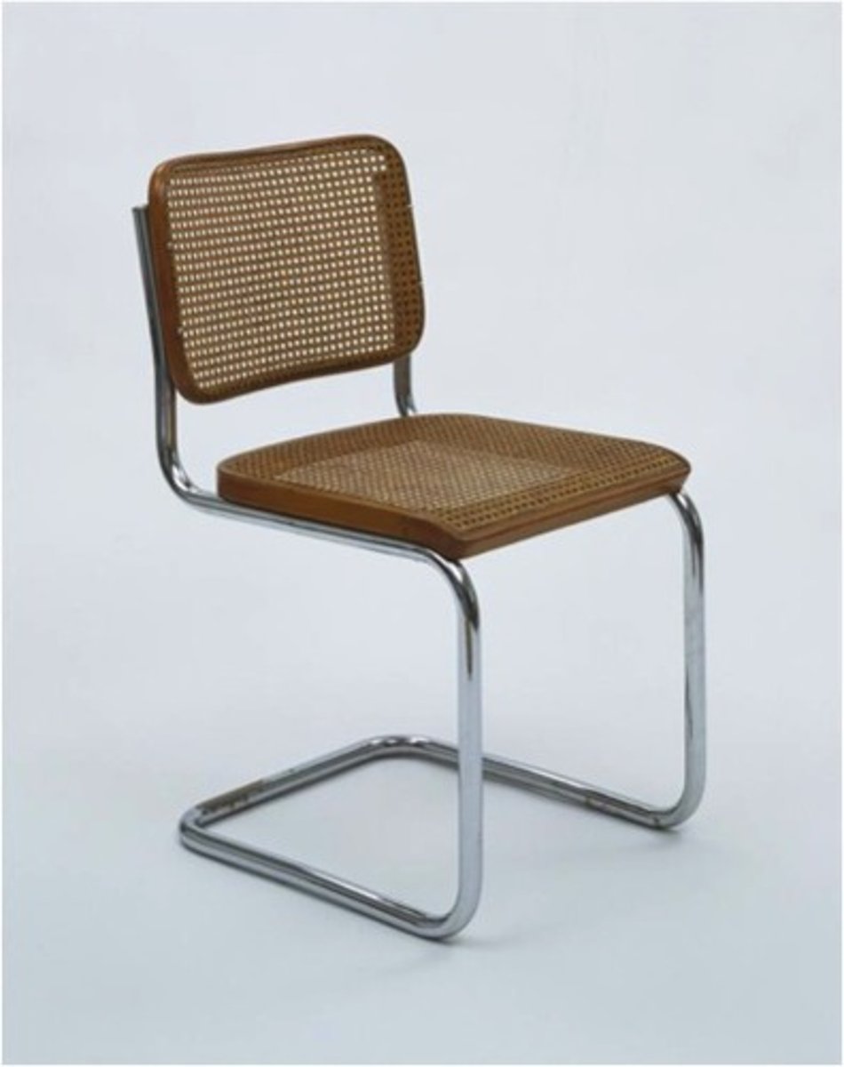 <p>named later on for his daughter Francesca in the 60s<br>steek tube, cane seat, wood, sled base, counter balance<br>designed a kink in to address irregularity and control it</p>