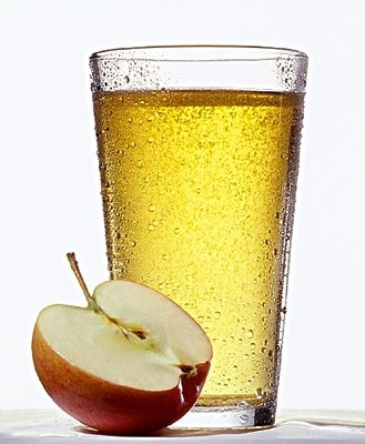 el jugo de manzana