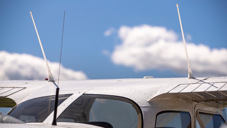 <p>What is an ELT, and explain its use.</p>