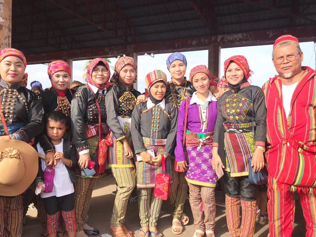 <p>richly woven pants worn by both men and women of Yakan</p>