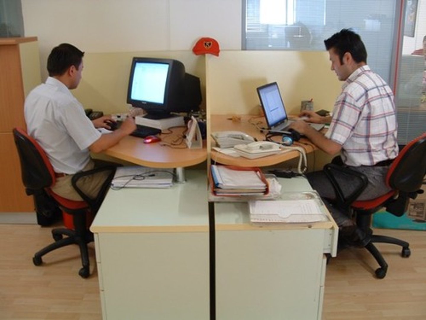 <p>employee</p>
