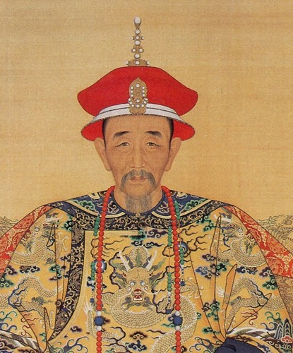 <p>17th / 18th century Qing dynasty emperor. 61 year reign! One of the greatest Chinese emperors in history. Expansive and stable period long after his reign</p>