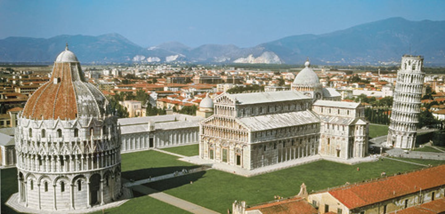 <p>-Classical facade</p><p>-reminiscent of old Roman buildings</p><p>-mosaics above the doorways</p><p>-Romanesque Architecture</p>