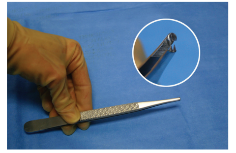 <p>Nickname: Bonney’s extra heavy</p><p>Use: Grasps heavy tissue, muscle, cartilage, used in orthopedics and GYN</p><p>Features: Pyramid handle, serrated tip, 1×2 or 2×3 rat teeth</p>