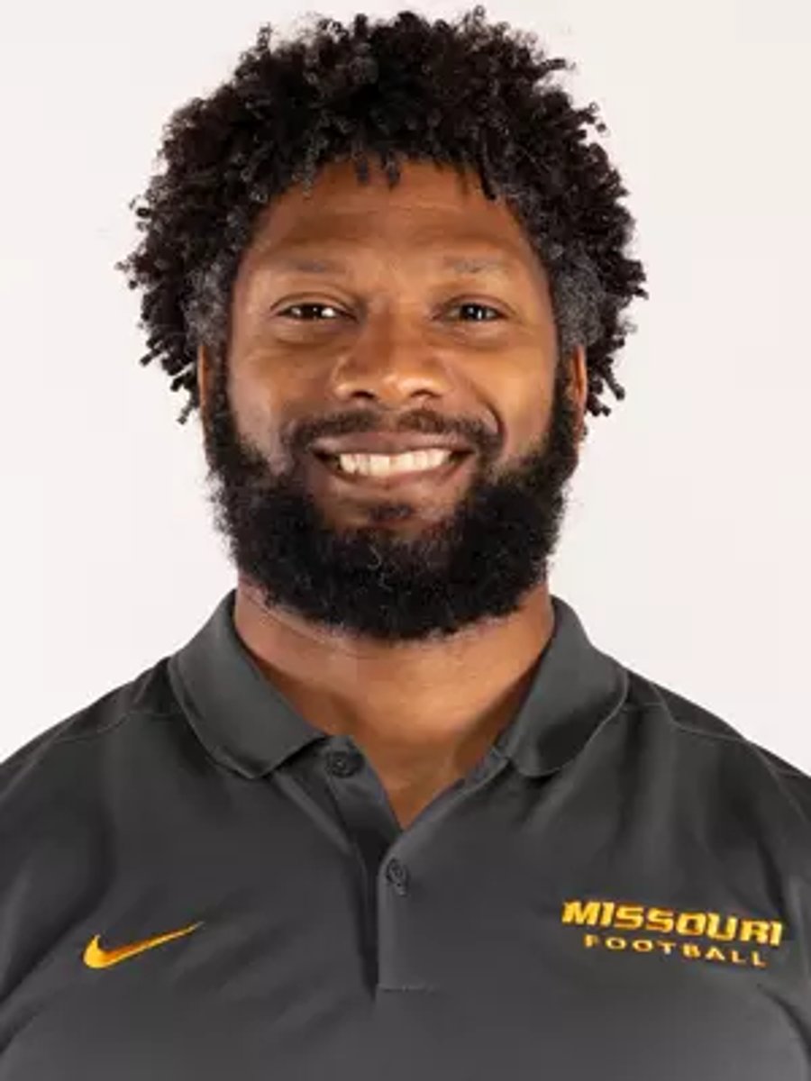 <p>assistant director of athletic performance</p>