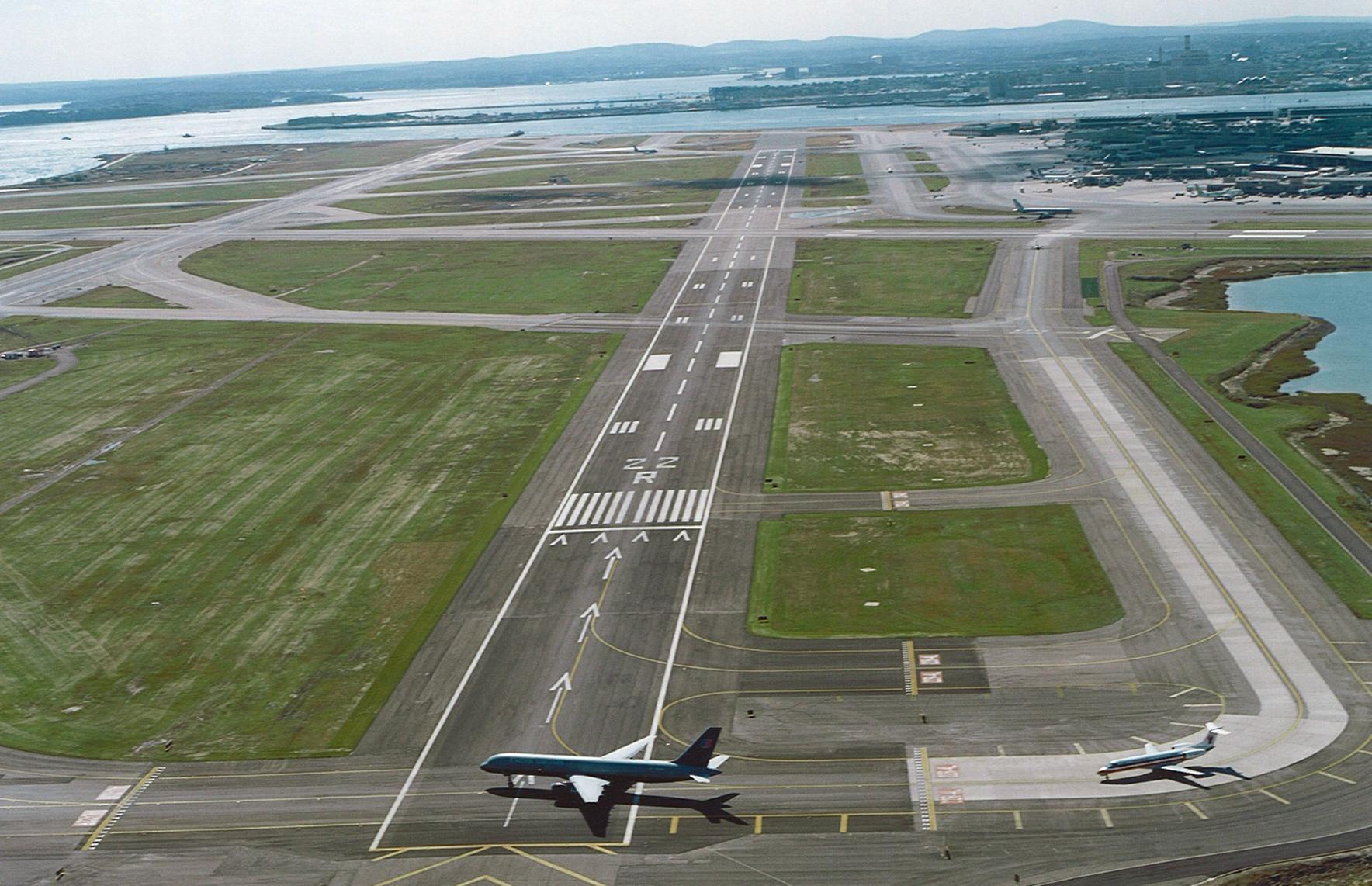 where planes take off and land