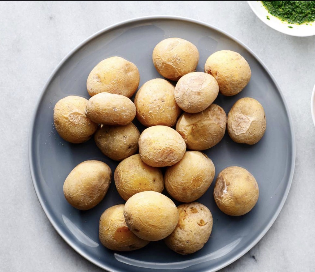 <p><strong>Potato’s </strong></p><p></p><p></p><p><span data-name="check_mark_button" data-type="emoji">✅</span>PROPER<span data-name="check_mark_button" data-type="emoji">✅</span></p>