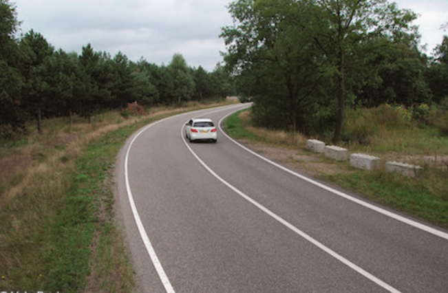 <p><span>What is the correct position of the road to take this bend?</span></p>