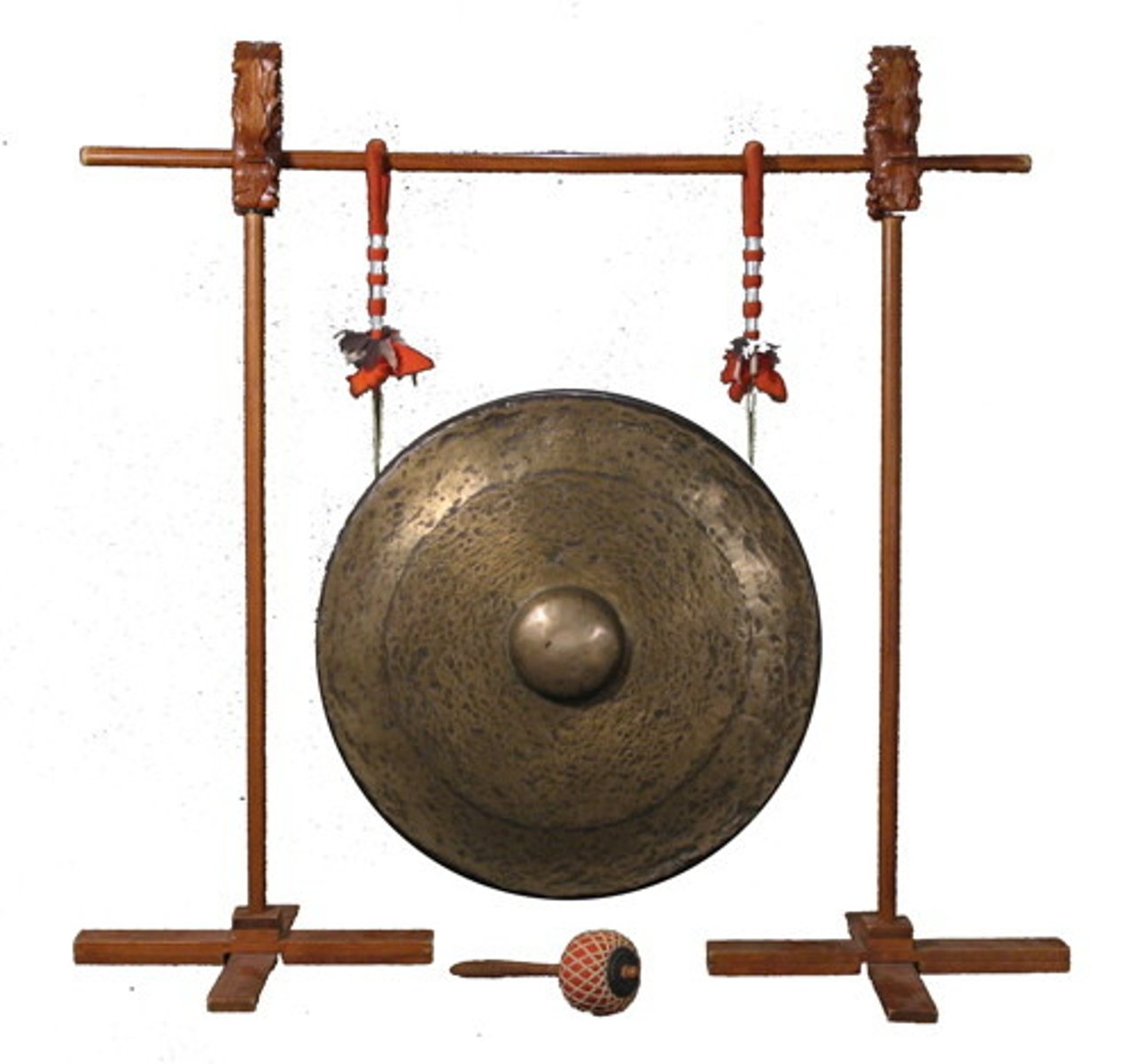 <p>/ɡɒŋ/ • Noun • A large, flat, circular metal disc that is hit with a mallet to produce a deep, resonant sound • Cồng • The ceremony began with the sound of a gong.</p>