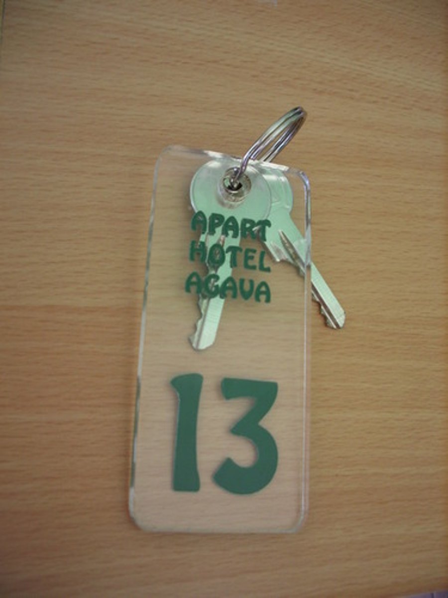 <p>mê tín dị đoan</p>