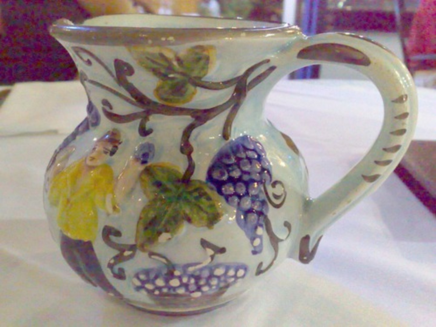 <p>pitcher</p>