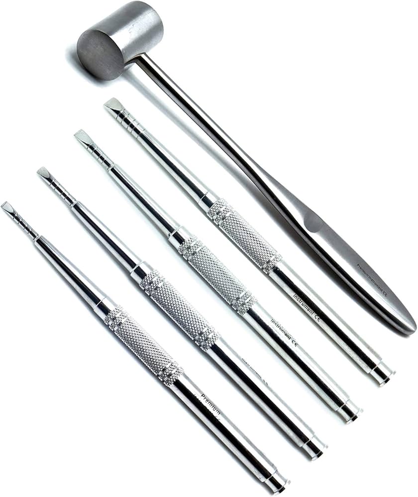 <p>Bone chisel and mallet</p>