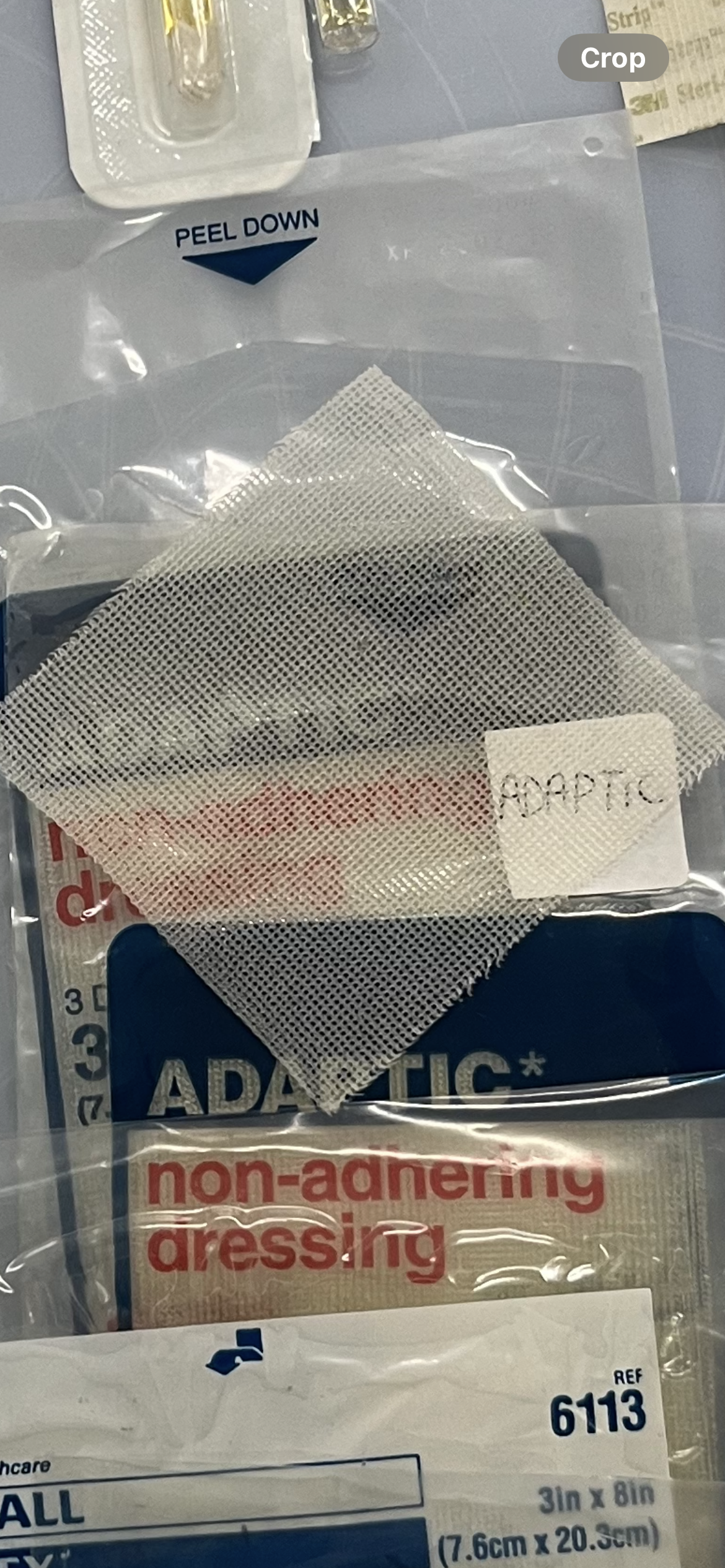 <p>Ideal for most draining wound. Coated with a petrolatum emulsion to prevent dressing adherence while allowing exudate to easily pass through the absorbent layer</p>