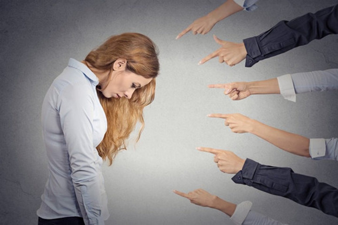 <p>The act of saying that something or someone is bad</p><p>(sự chỉ trích)</p><p>= disapproval (sự không tán thành)</p><p>&gt;&lt; praise (sự khen ngợi)</p>