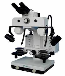 <p>After ballistic experts test fire a bullet, they use a comparison microscope to view the bullet they fired with the one found at the crime scene to compare their patterns that the barrels gave them</p>