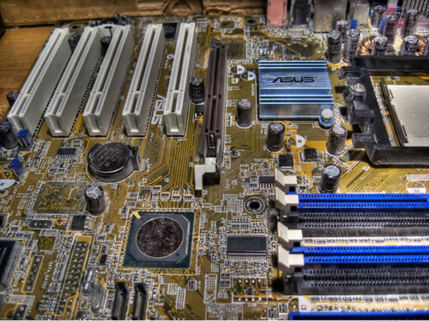 <p>A motherboard is the central part of a computer. All of the computer components are connected to the motherboard. The motherboard has many jobs, including controlling power to all the parts, managing data flow between parts, and organizing communication between the CPU and other parts of the machine.</p>