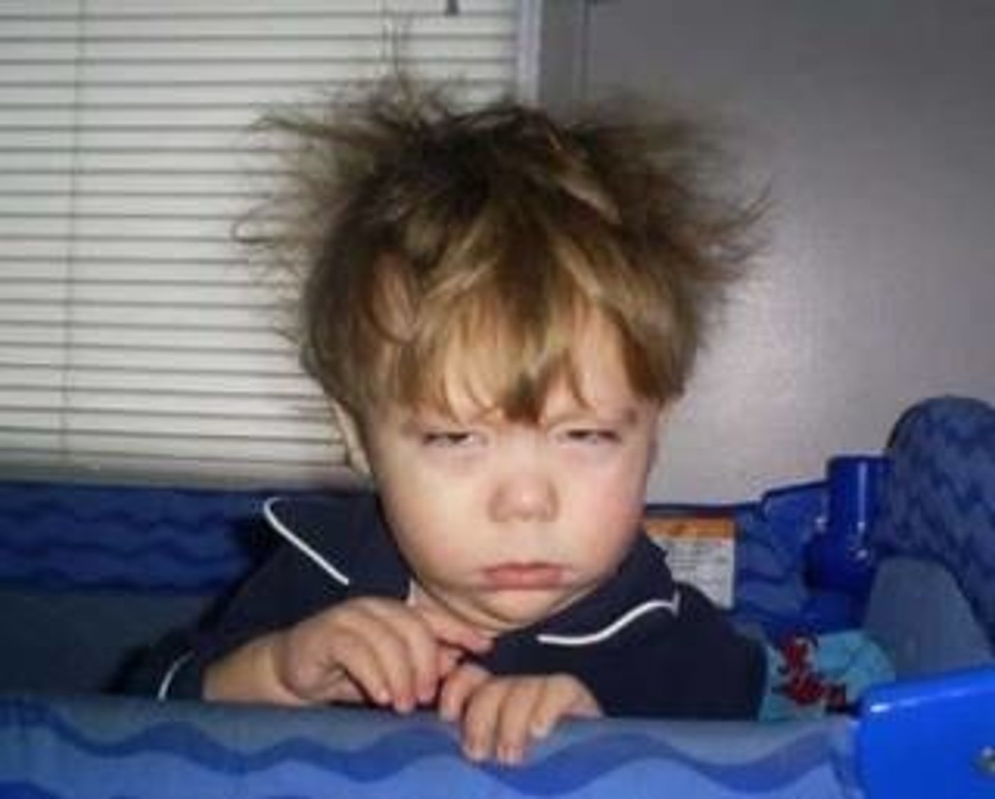 <p>to mess up hair</p>