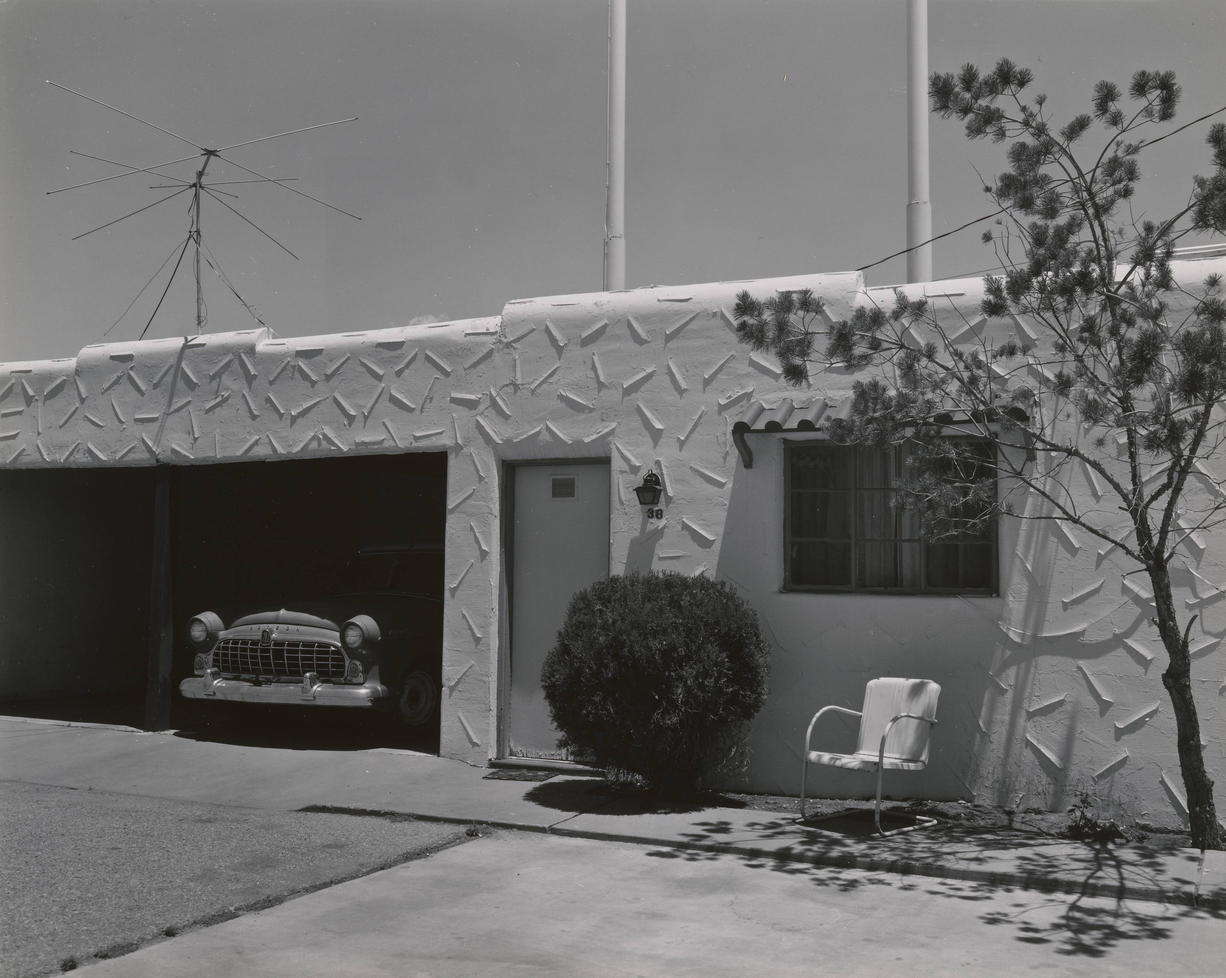 <p>John Schott — <em>Untitled (Route 66 Motels)</em> (1973)</p>